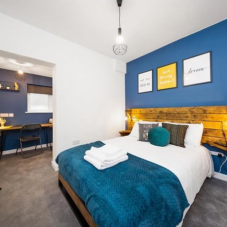 7 Bedroom House Ensuite Rooms, Fully Equipped Kitchen, Free Wifi, Tvs In All Rooms City Centre Close To A46 Inspire Homes كوفنتري المظهر الخارجي الصورة