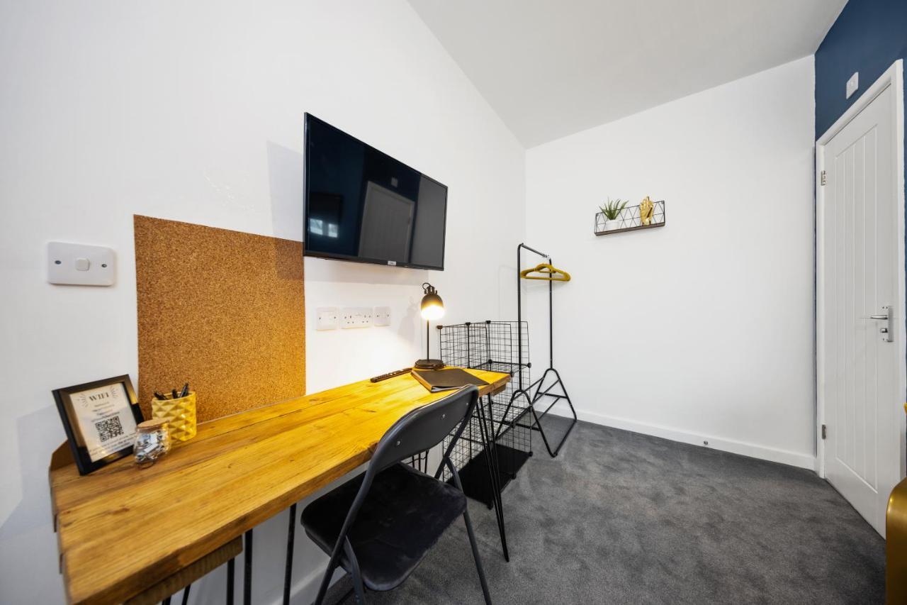 7 Bedroom House Ensuite Rooms, Fully Equipped Kitchen, Free Wifi, Tvs In All Rooms City Centre Close To A46 Inspire Homes كوفنتري المظهر الخارجي الصورة